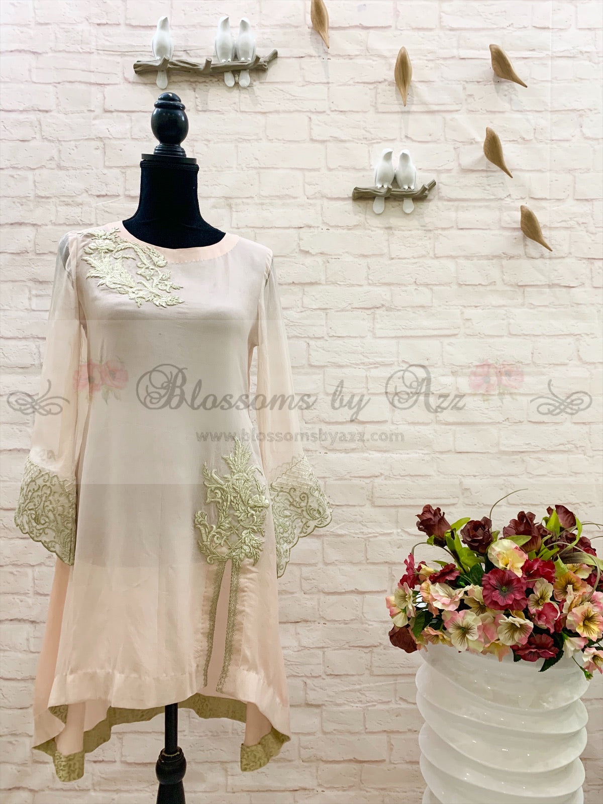 image_056fa39d-f64f-4fba-b4c0-de2d0574785a Powder Pink Embroidered High Low Top - Blossoms by Azz