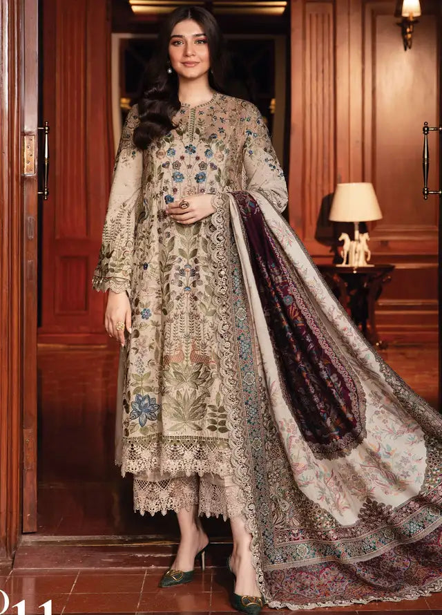 maria-b-embroidered-suit-unstitched-3-piece-d-11-winter-collection_1.jpg_width_640