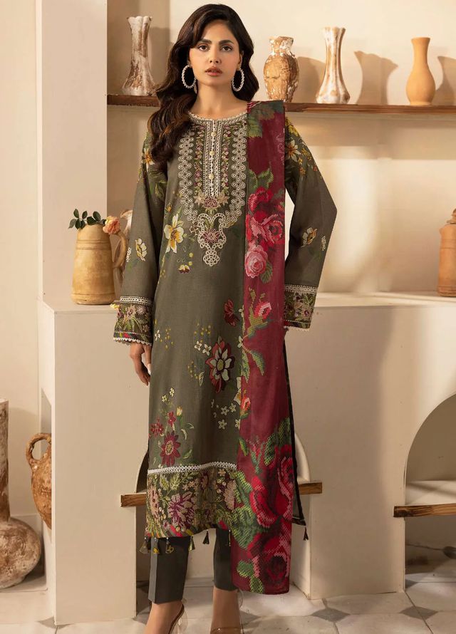 motifz-embroidered-lawn-suits-unstitched-3-piece-mt25dpl-d-5470-nancy-summer-collection_1.jpg_width_640