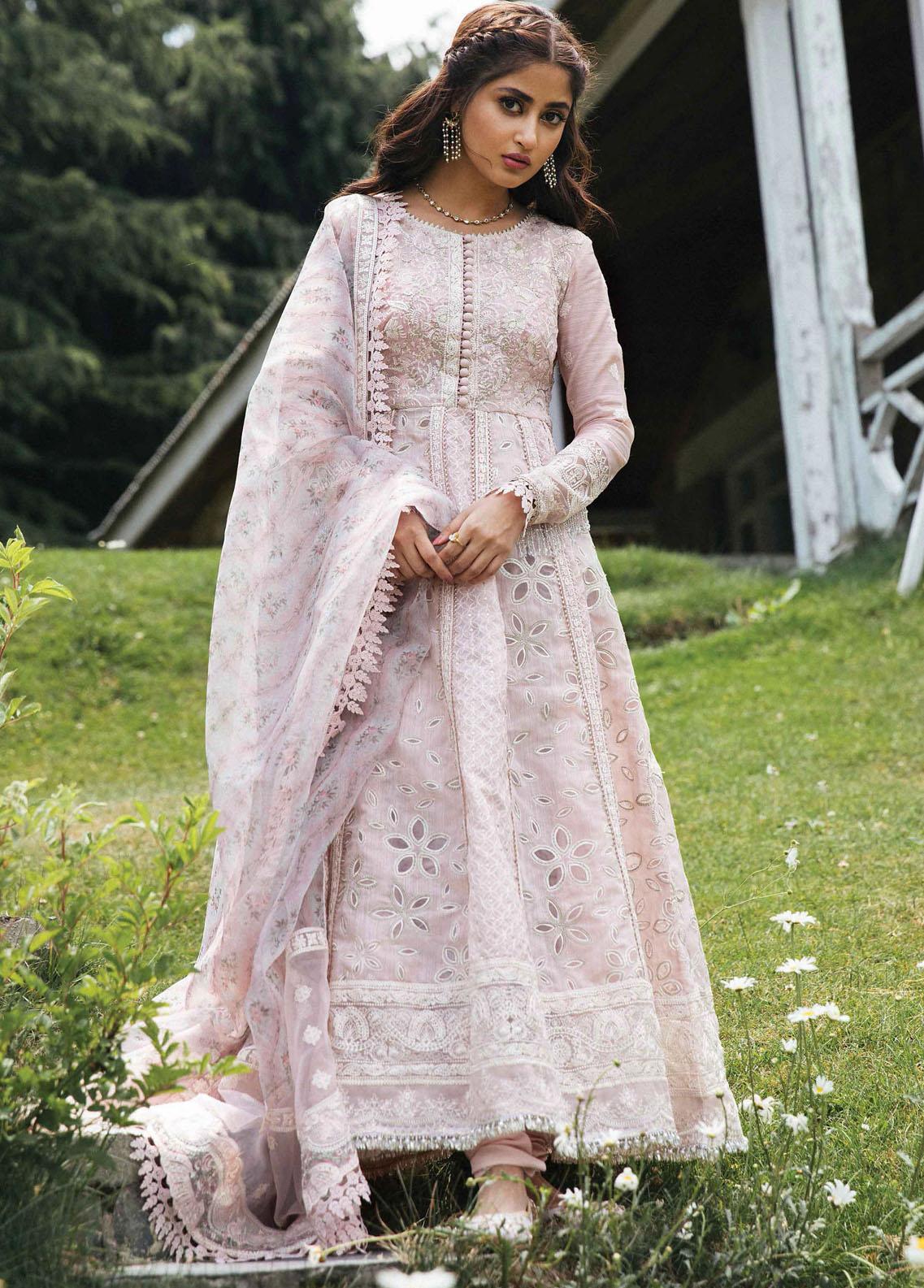 qalamkar-rahi-luxury-festive-lawn-collection-2022-eb-08-daisy-_1