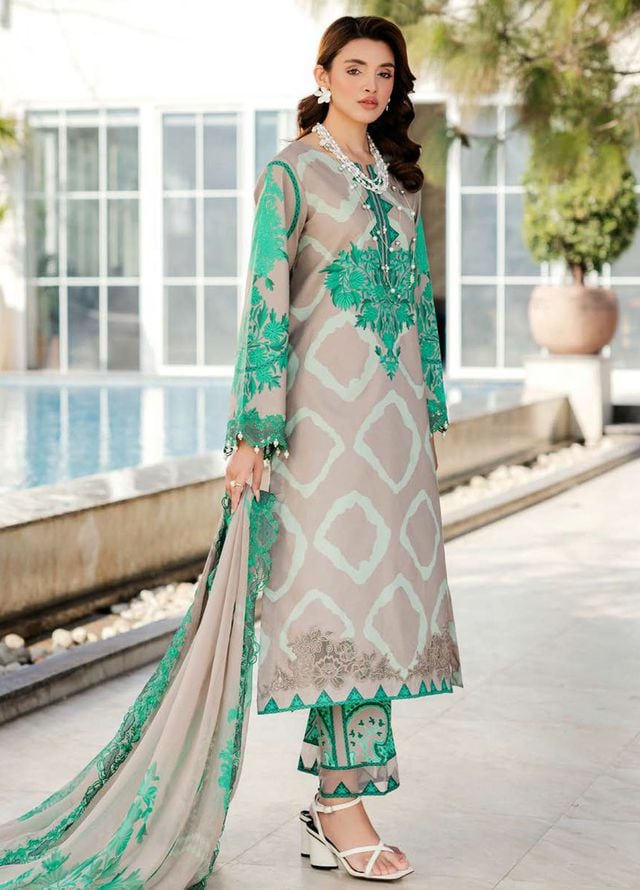 sheen-by-charizma-embroidered-lawn-suits-unstitched-3-piece-crz25ss-sh5-14-summer-collection_1.jpg_width_640