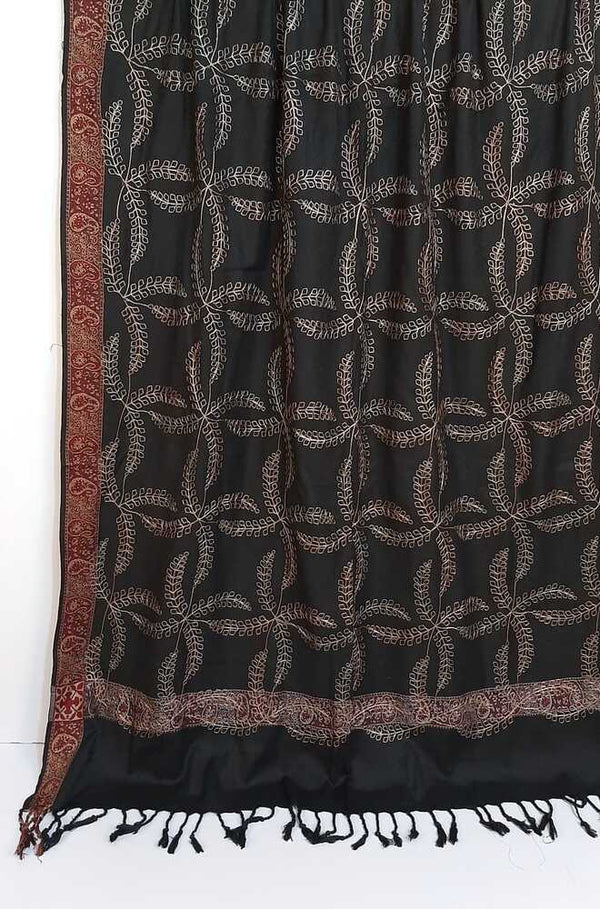 embroided-winter-shawl-large-zsh03-A-1